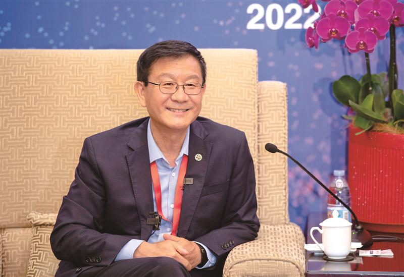 何如意：藥企國際化，是必然之路