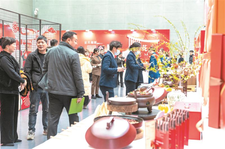 萬(wàn)家商戶景區(qū)聯(lián)動(dòng) 億元惠民紅包發(fā)放 新春消費(fèi)盛宴開(kāi)啟